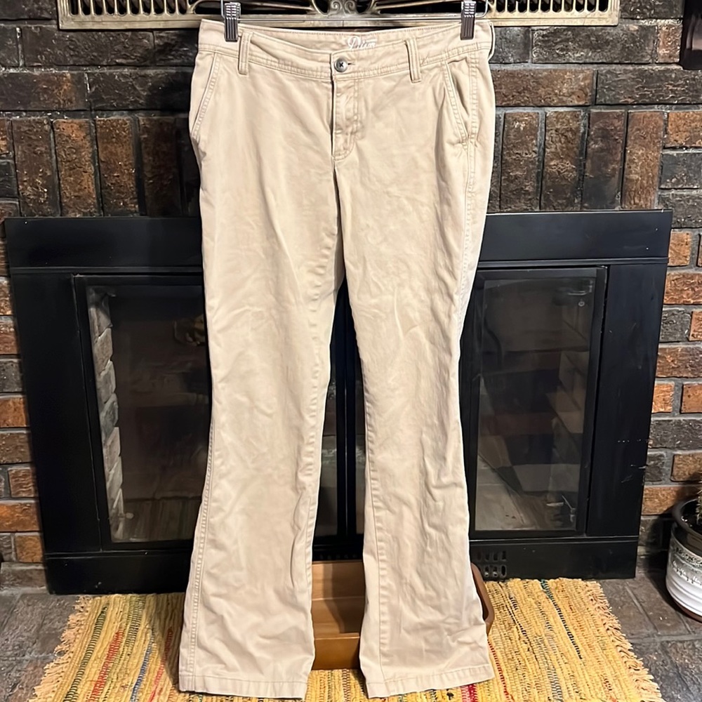 Old Navy Khaki Pants